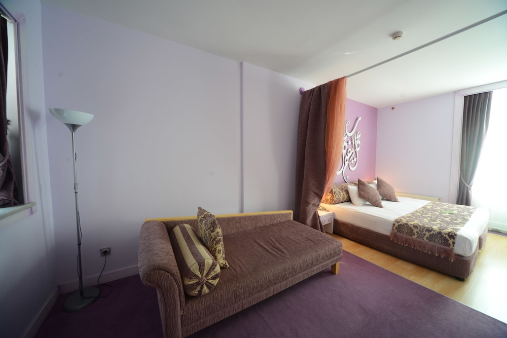 Adamar Hotel Special Category 23/66