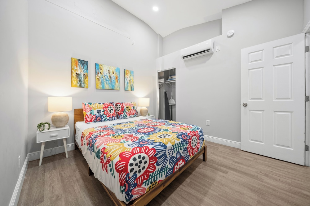 The Bridge at Cordova Boutique Hotel and Hostel 16/51