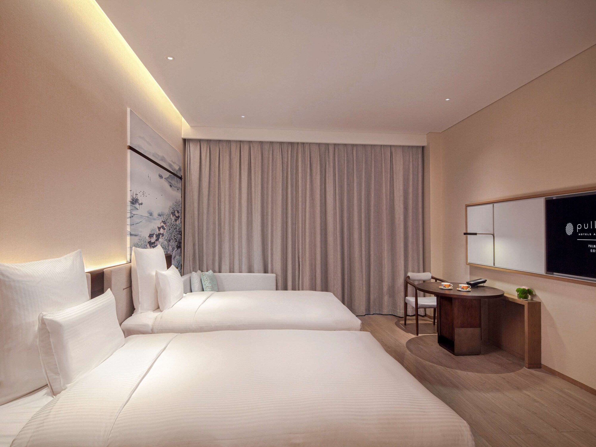 Superior, King Bed