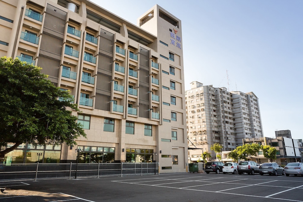 V-Hotel Vacation Hotel 38/41