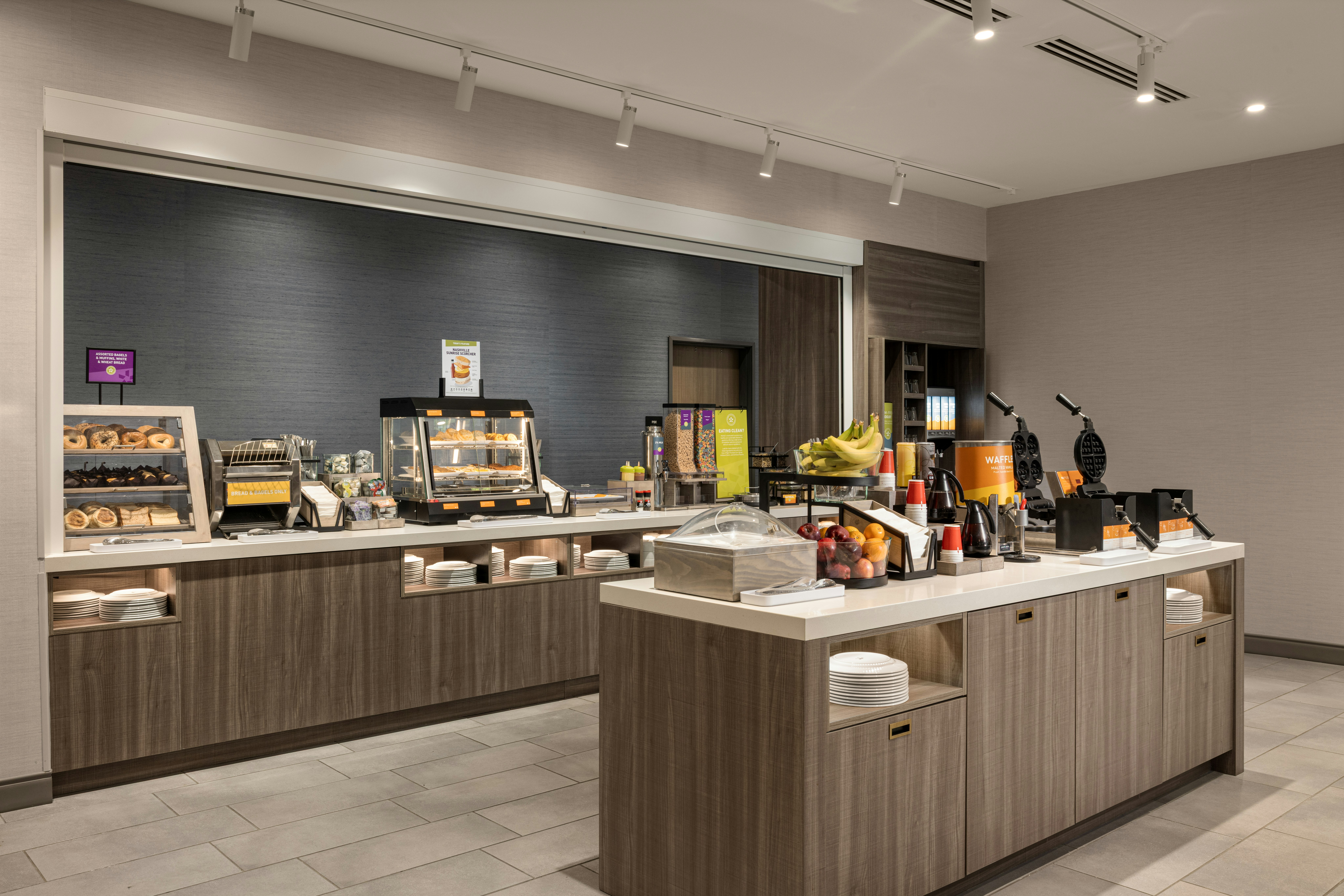 Home2 Suites by Hilton Salisbury Fruitland 14/18