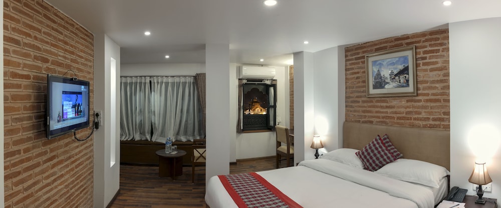 Kailash Kuti Inn 9/20