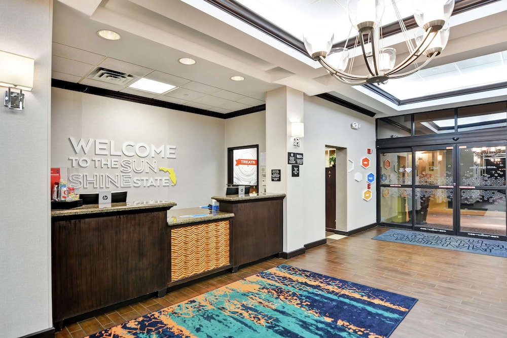 Hampton Inn And Suites Boynton Beach 8/45