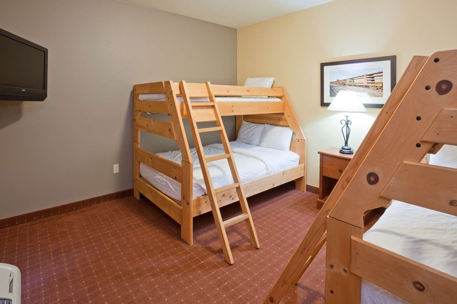 AmericInn by Wyndham Fargo Medical Center 27/59