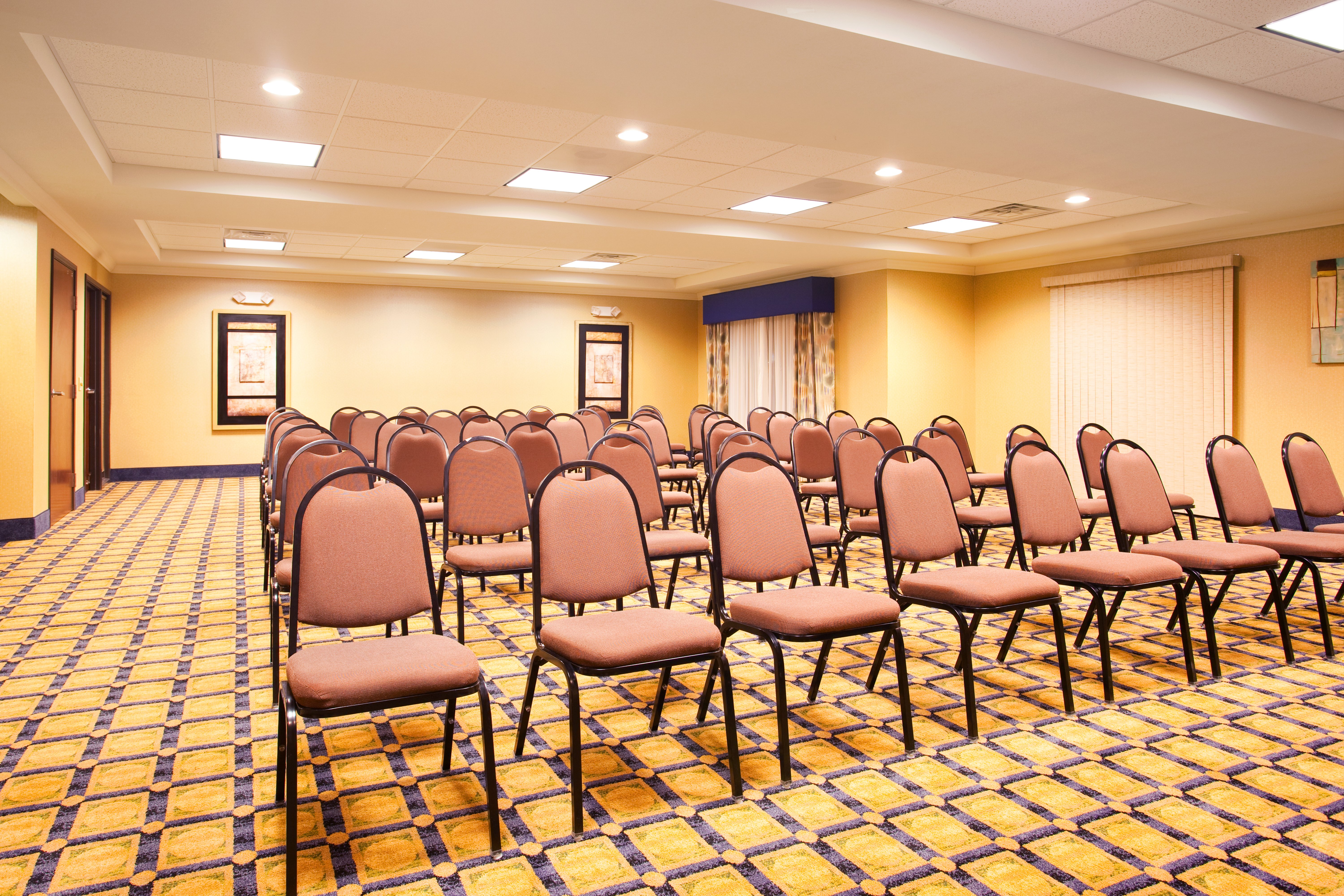 Holiday Inn Express Hotel And Suites Chicago South Lansing 57/71