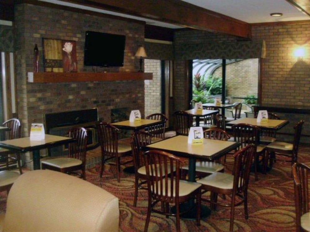 Quality Inn & Suites Searcy I-57 19/20