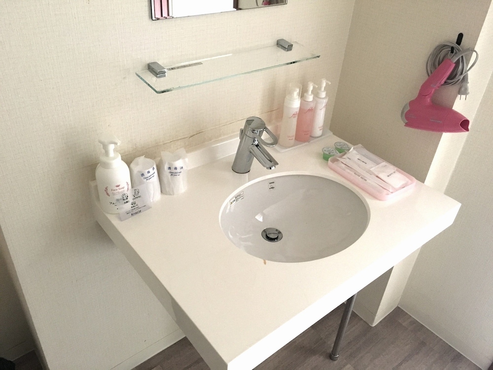 Hotel Ceeds - Adults Only 26/27