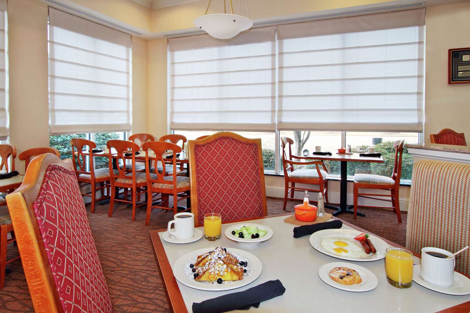 restaurant cafeteria