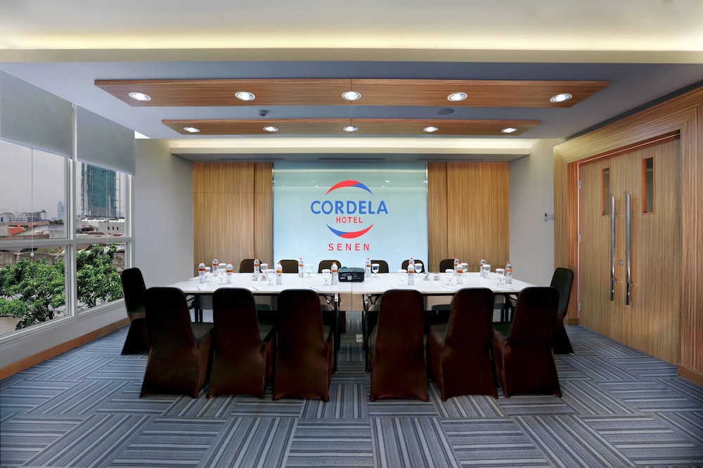 Cordela Hotel Senen 3/22