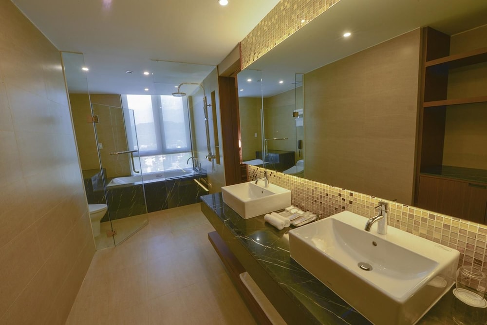 Aristo International Hotel 31/53