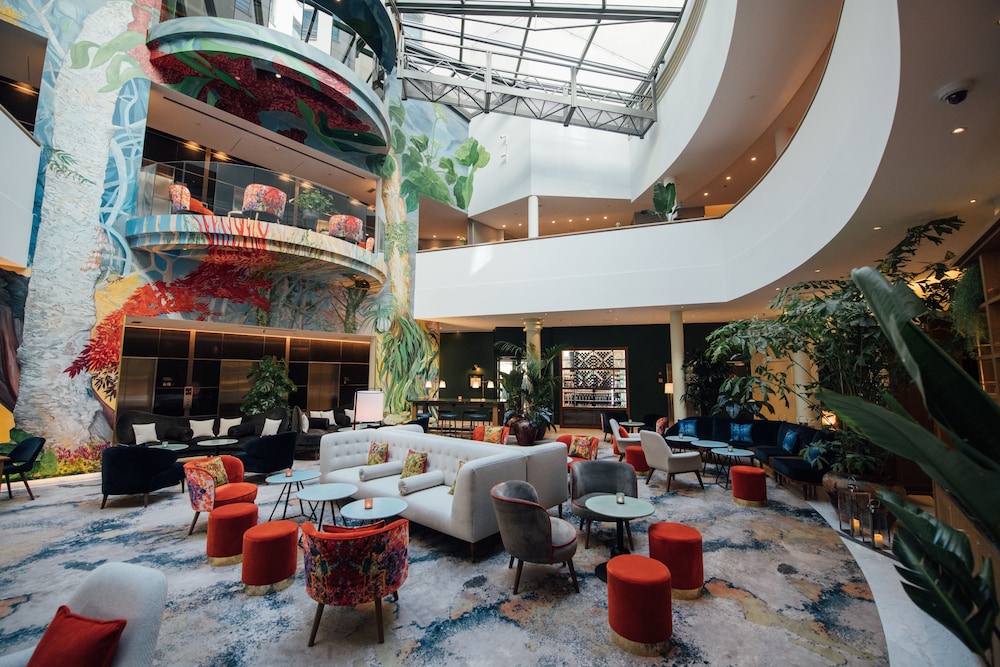 restaurant-cafeteria