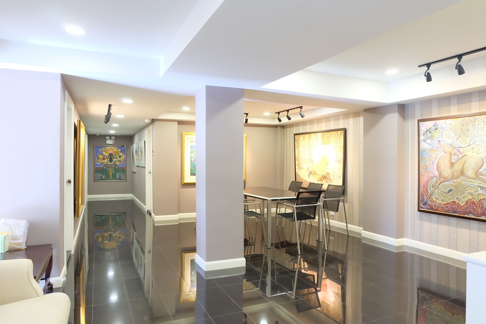 Aree Art Residence 32/37