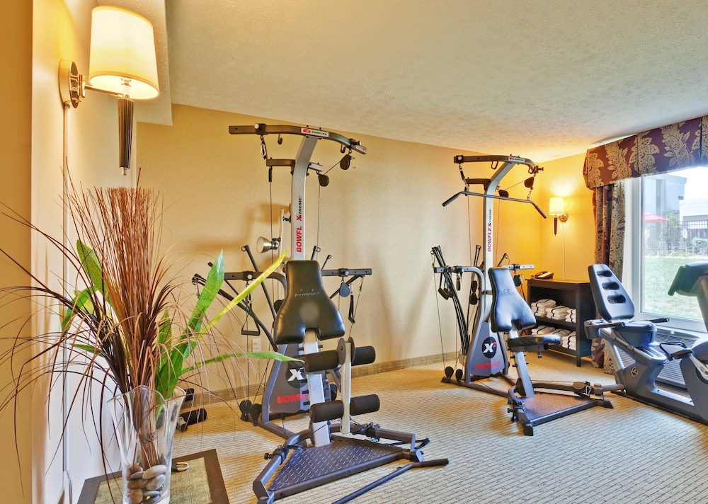 Holiday Inn Bloomington 32/53