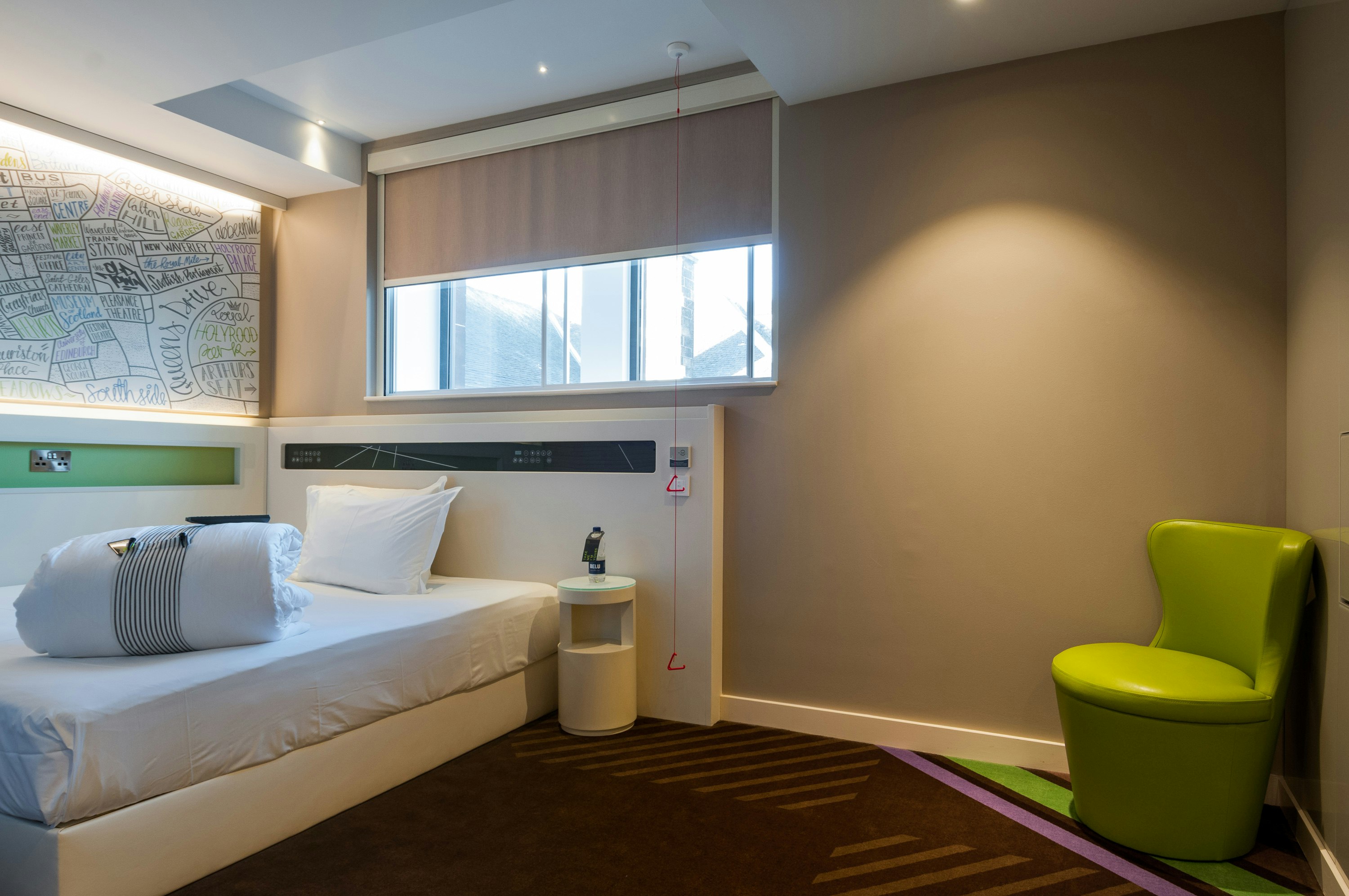 Hub By Premier Inn London City Bank 12/20