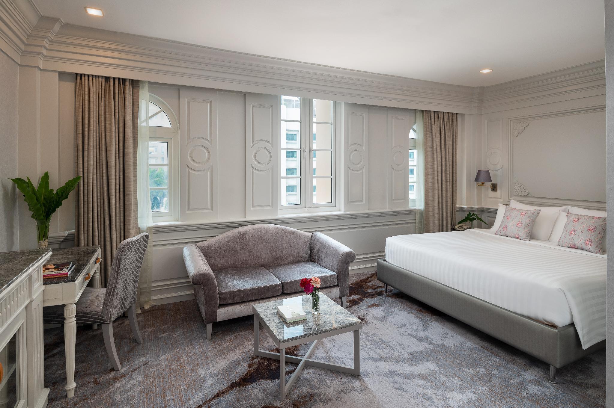 SUPERIOR ROOM