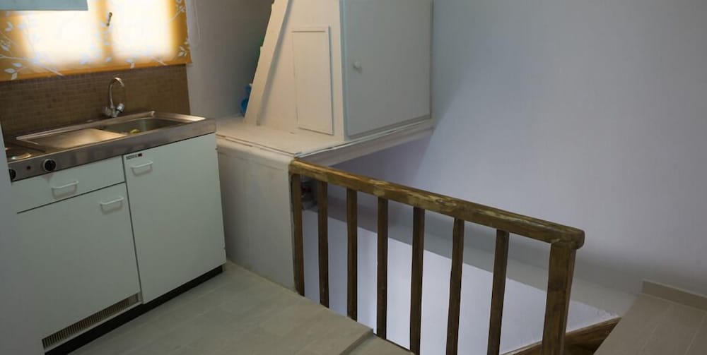 Elia Portou Rooms photo4