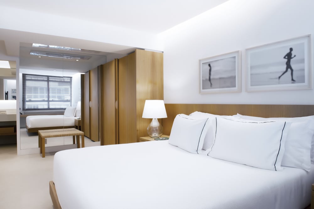 Janeiro Hotel(ex Marina All Suites) 12/68
