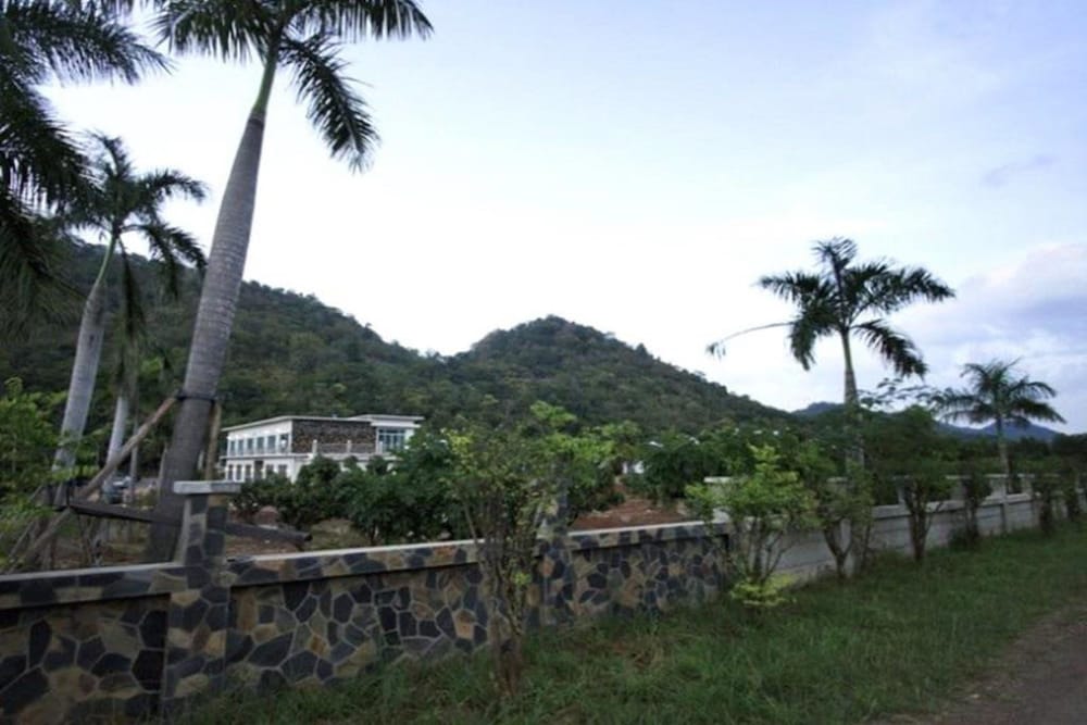 Yurakiri Resort 24/41