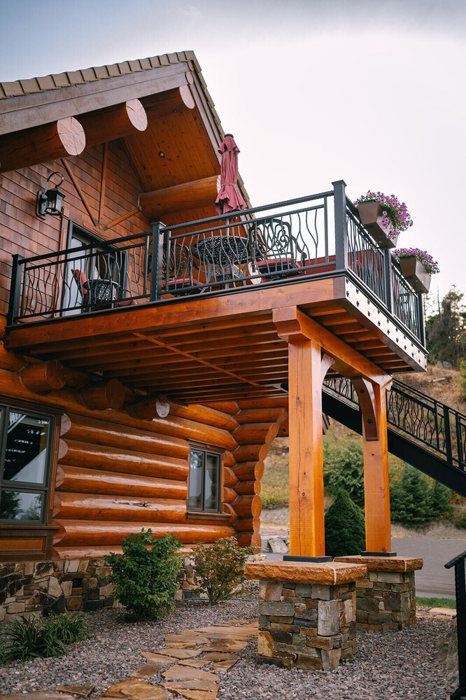 Coyote Bluff Estate 5/48