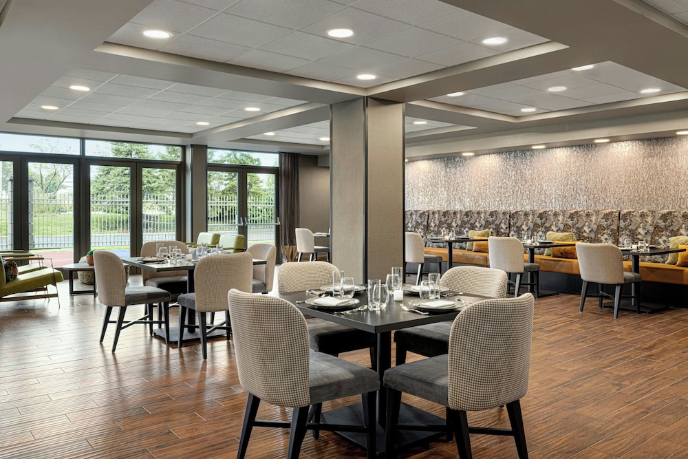 Four Points by Sheraton Columbus - Polaris 32/52