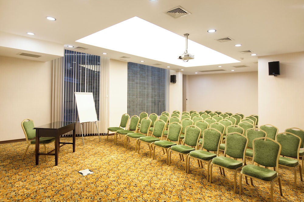 Konak Hotel Taksim 69/72