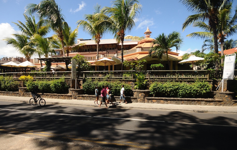 Aanari Hotel and Spa 64/82