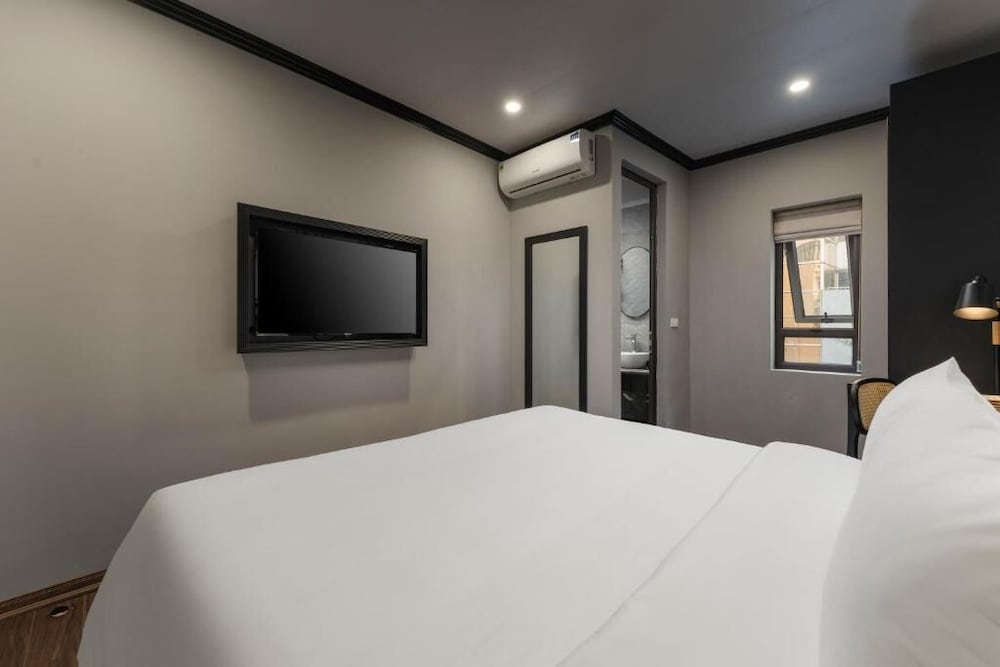 Hanoi Embrace Boutique Hotel 20/39