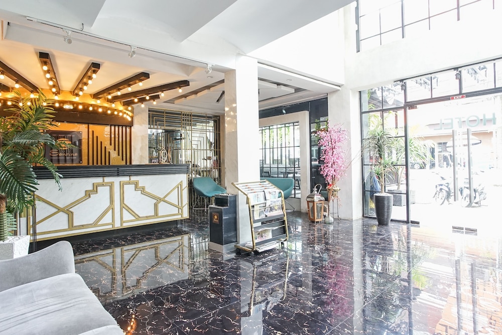 Hotel Sanrina Makassar 5/70
