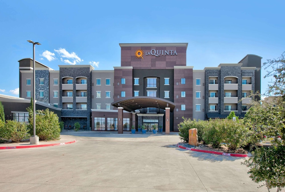 La Quinta Inn and Suites by Wyndham Lubbock Southwest 57/63