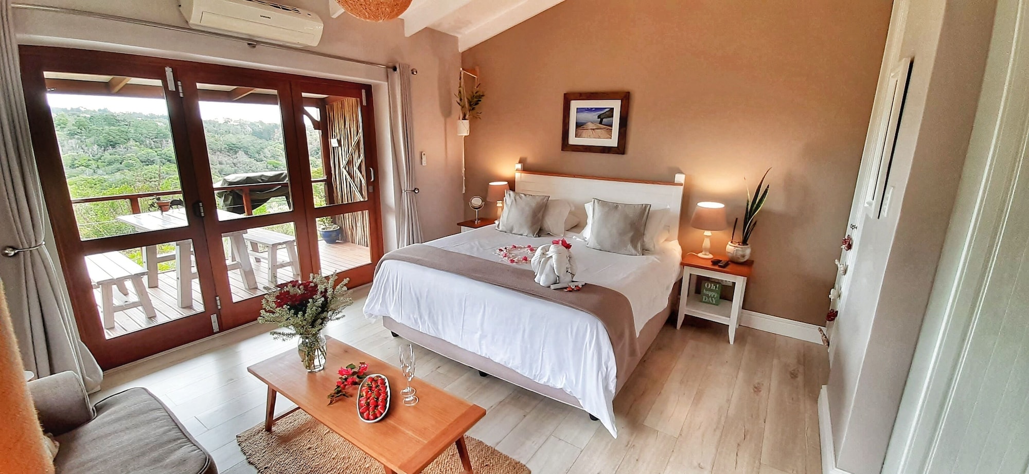 1 BEDROOM, CLASSIC, SUITE