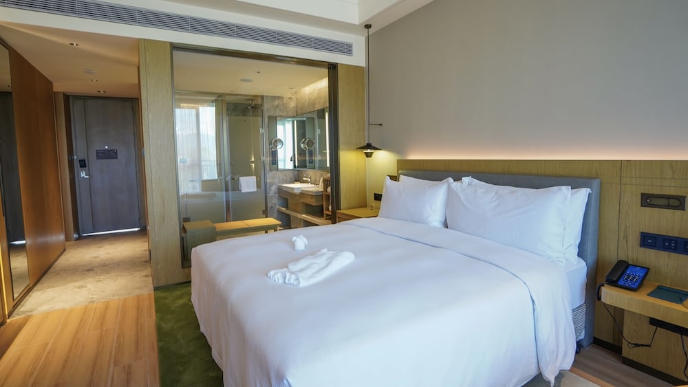 Doubletree By Hilton Lingshui Hot Spring 10/46