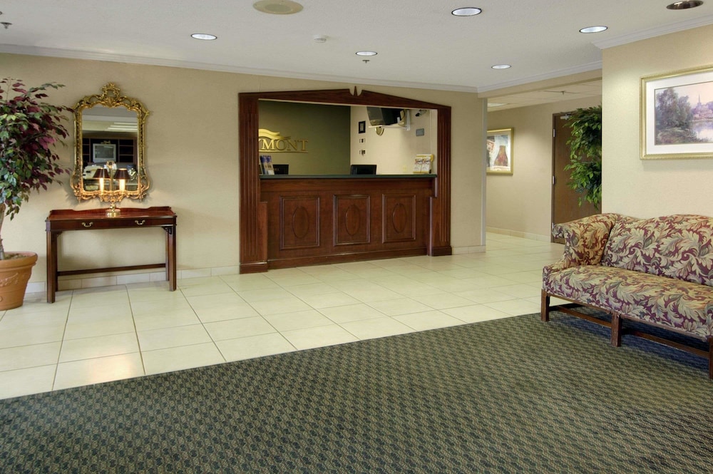 Baymont by Wyndham Corydon 4/17