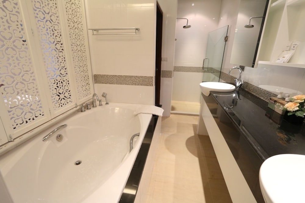 Vulcano Hotel Chiang Mai 47/50