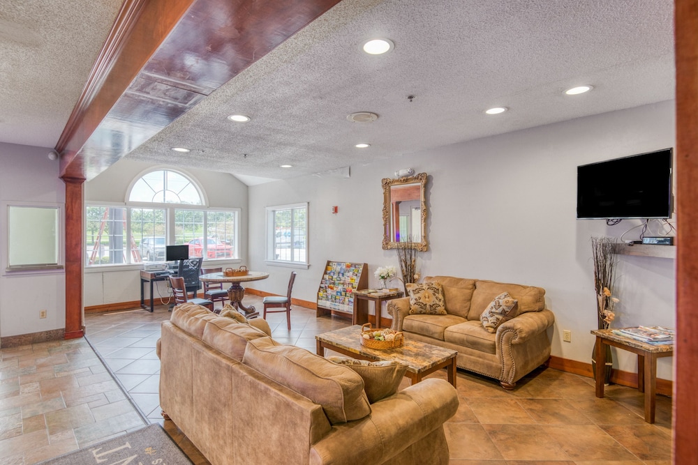 Trident Inn And Suites 44/60