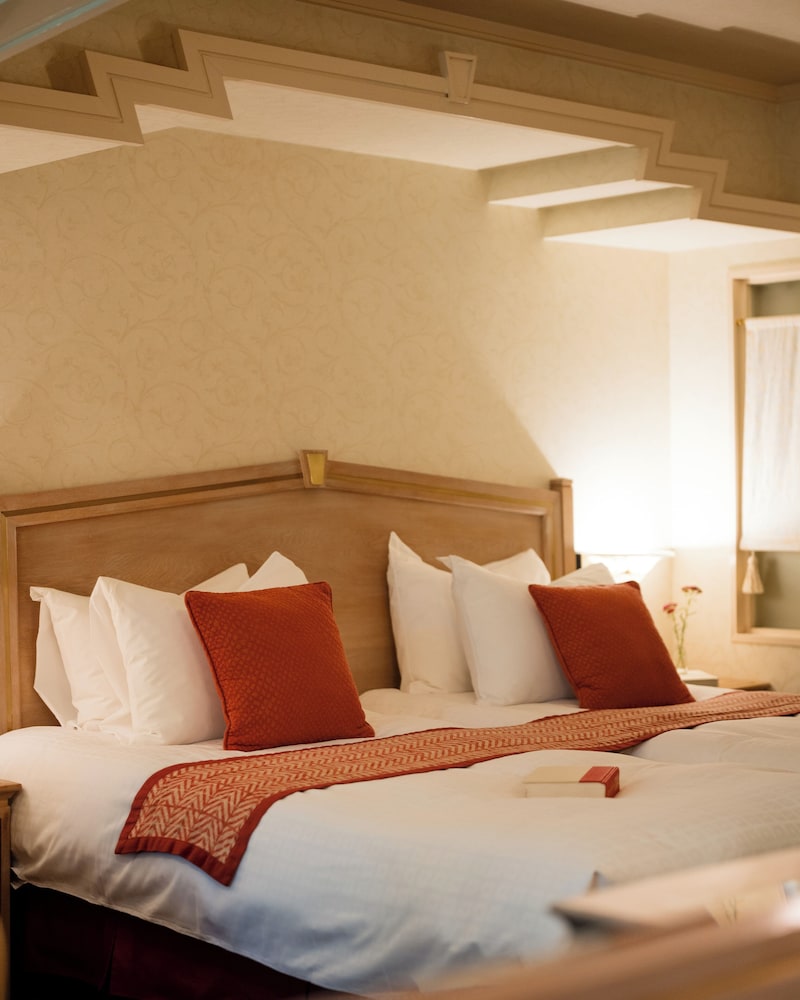 Hotel La Neige Higashi Kan 24/80