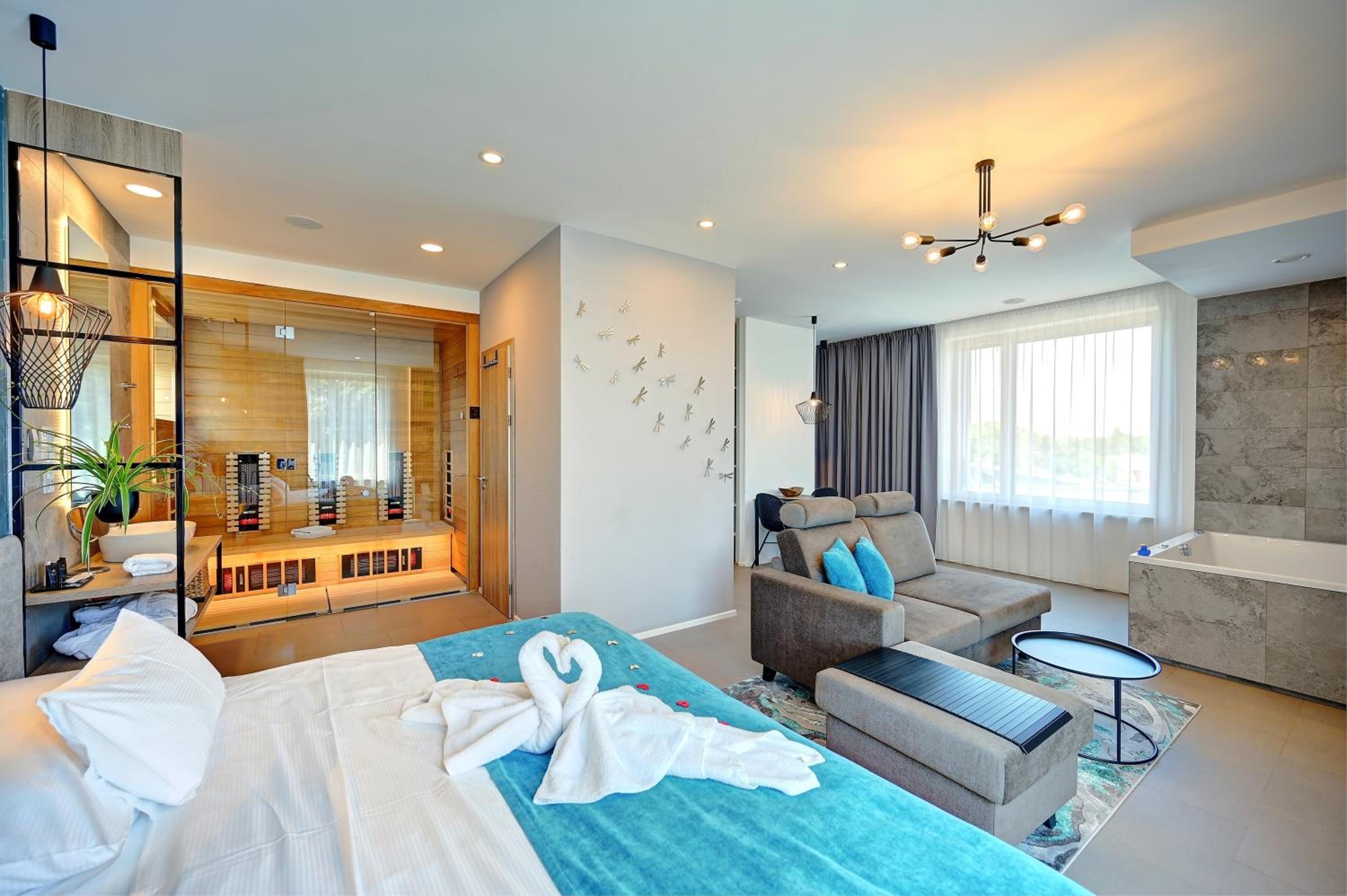 Suite, King Bed, Sauna, Adult Only