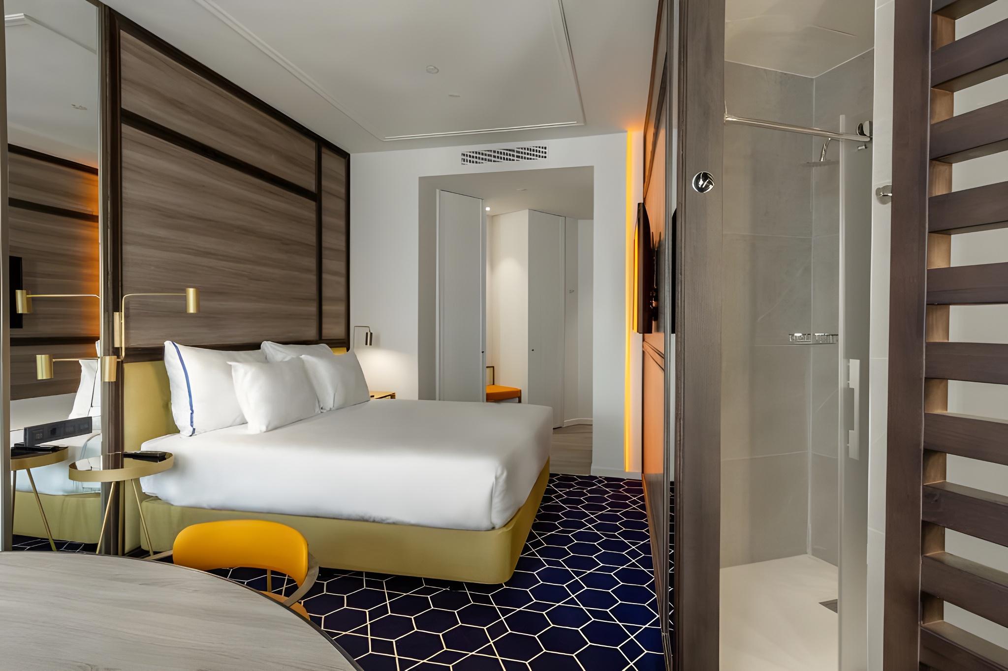 Amazing Cr7, Suite