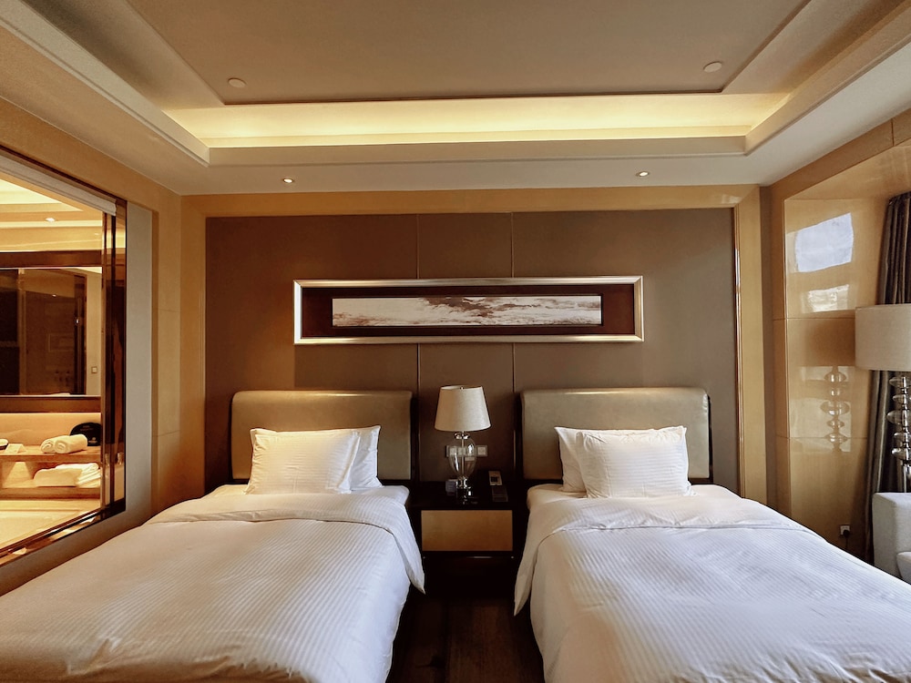 Wanda Realm Dandong 19/70