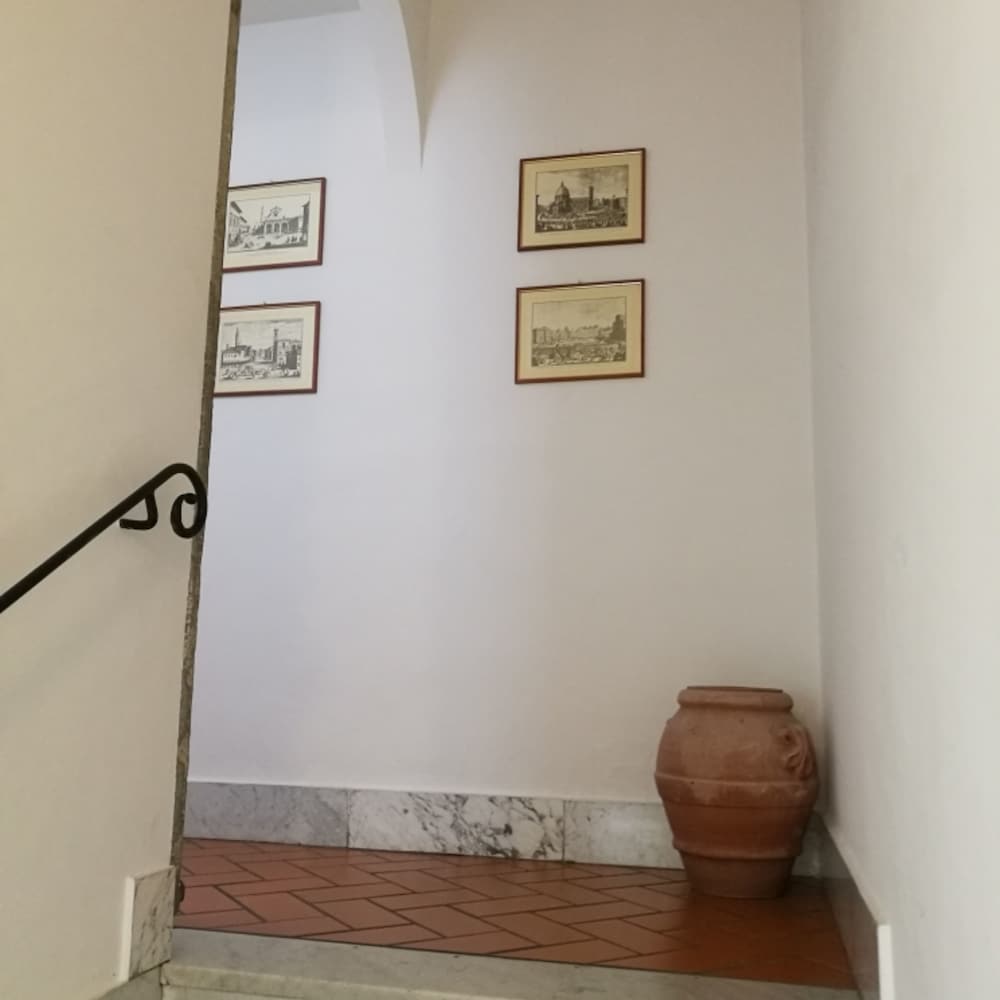 Aurum Uffizi (ex Hotel Fiorino Florence) 32/47