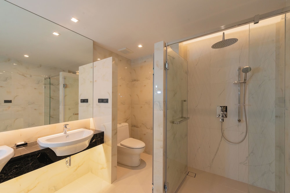 Seabed Grand Hotel Phuket 49/50