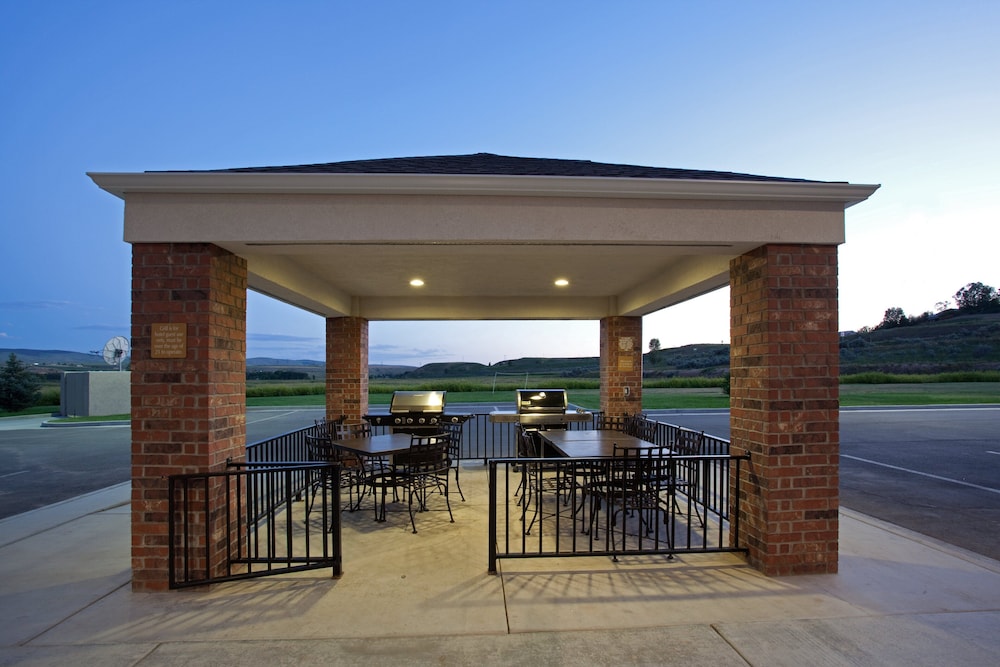CANDLEWOOD SUITES CRAIG-NORTHWEST 43/70