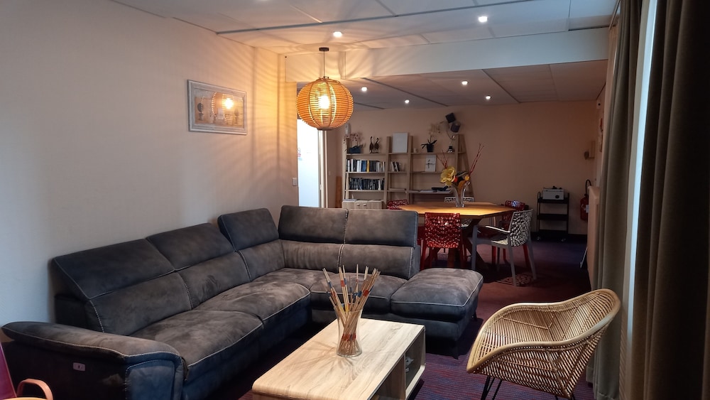 Hotel Alize Evian 28/55