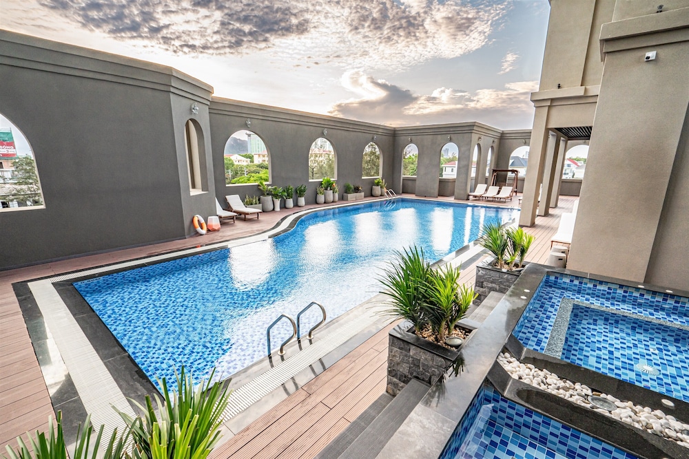 The Cap Hotel Vung Tau 42/50