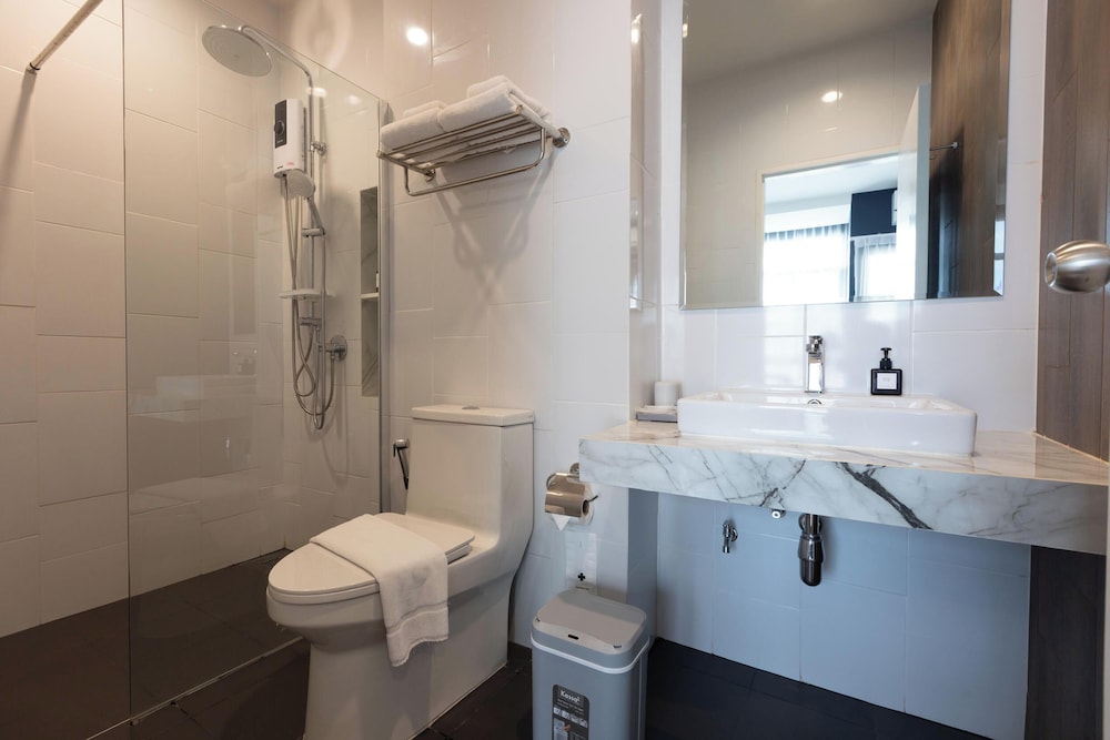 Amiri Place Hotel 50/50