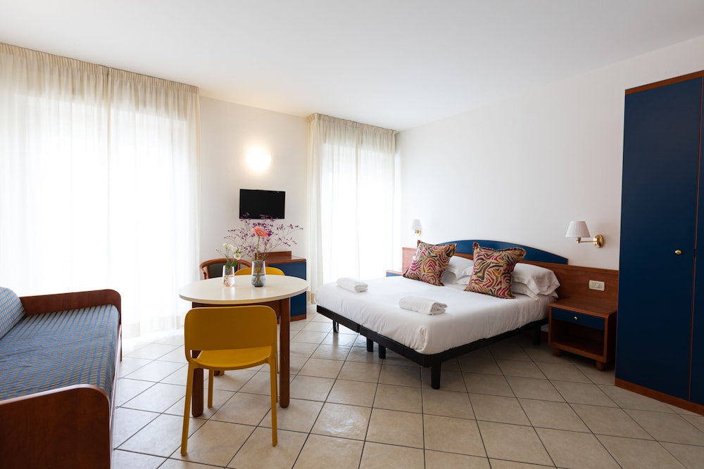 Residence Mimosa 13/40