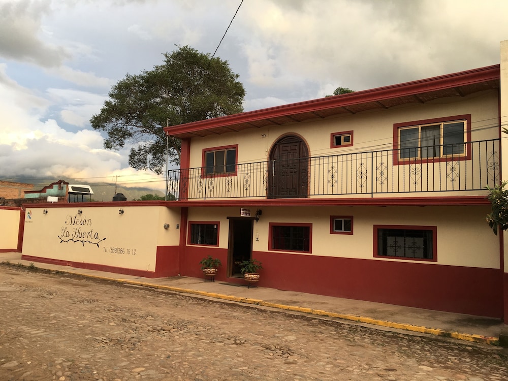 Meson La Huerta 2/30