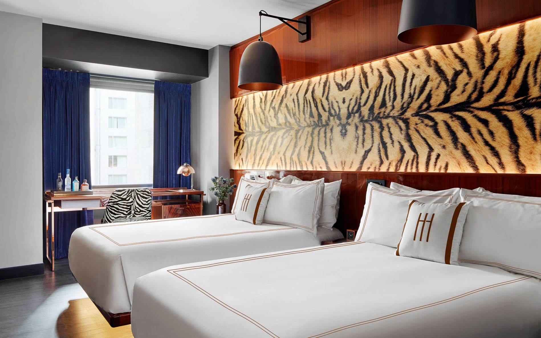 Room, 2 Double Beds, Empire Building View, Accessible