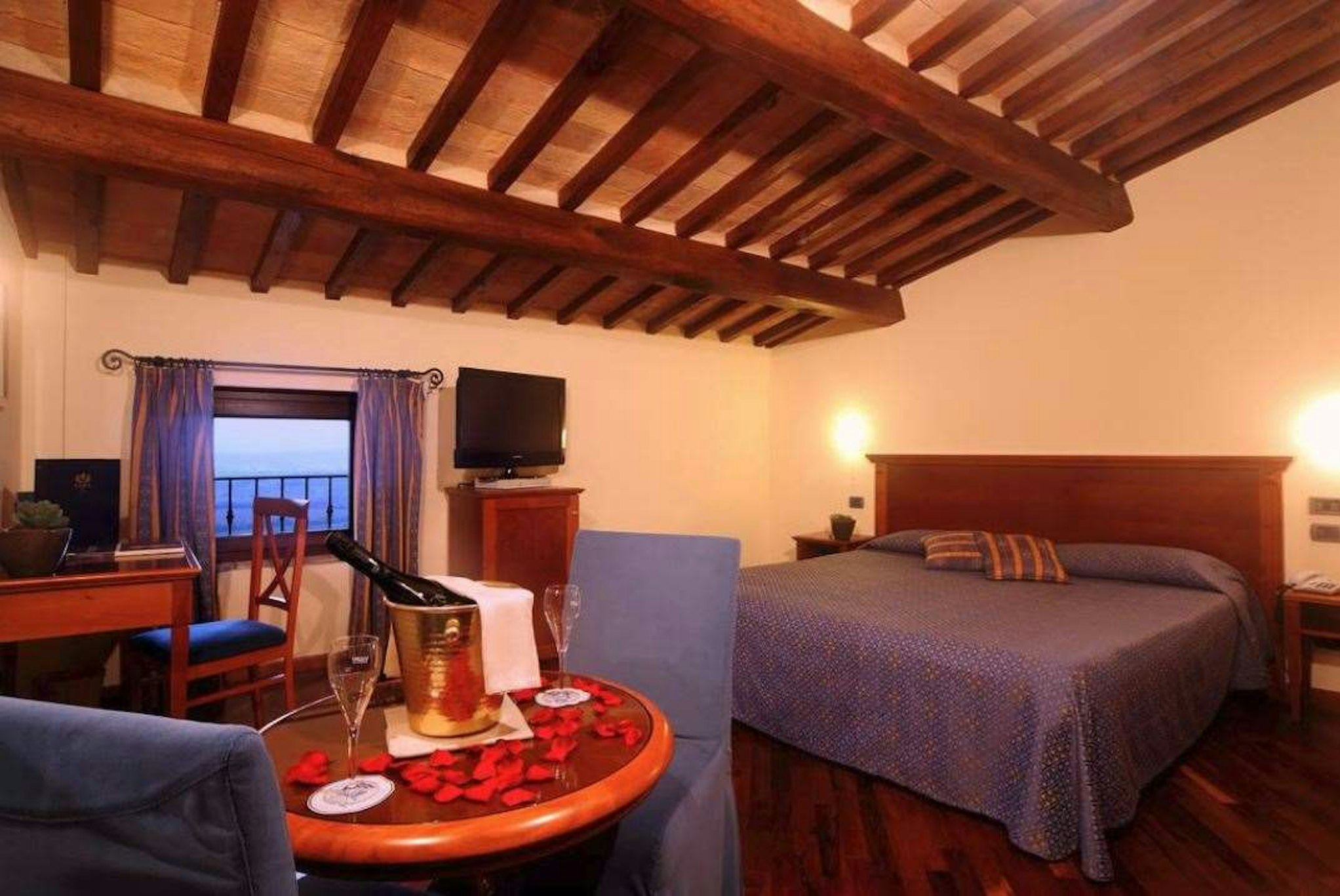 Relais And Spa La Corte Di Bettona 17/24