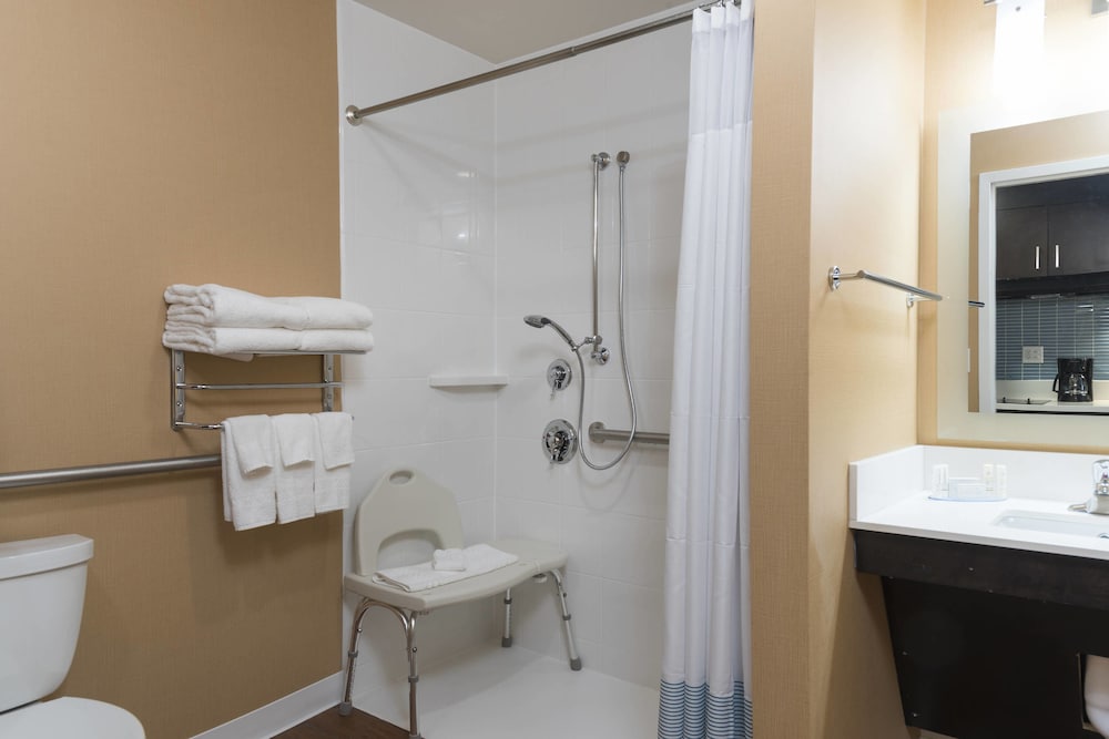 TownePlace Suites by Marriott Ontario-Mansfield 9/38