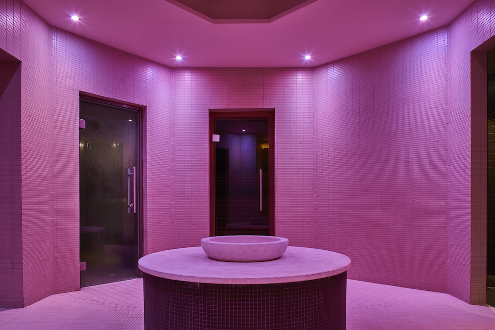 Hotel Villa Pamphili 48/84